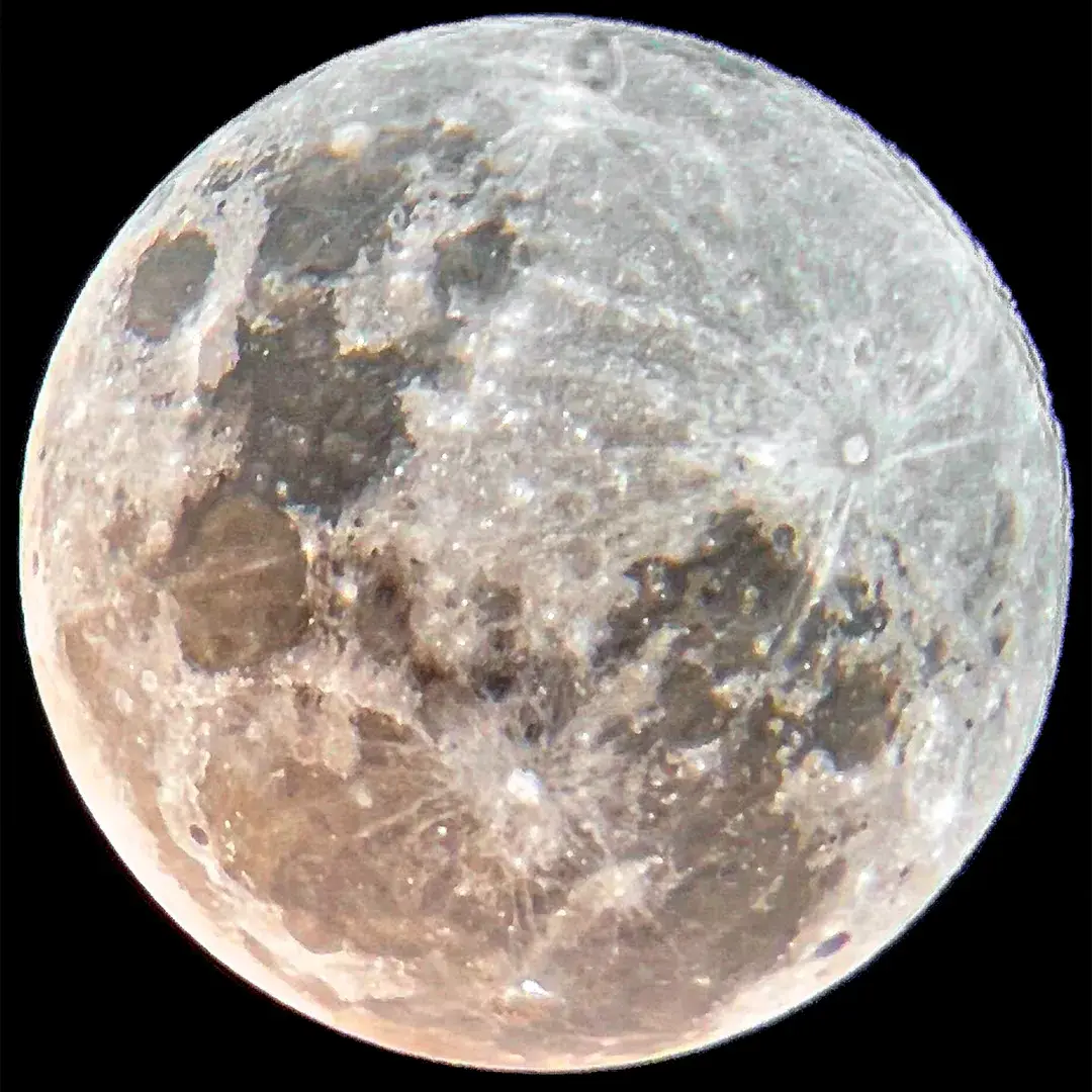 Super Lua com telescópio de 70mm